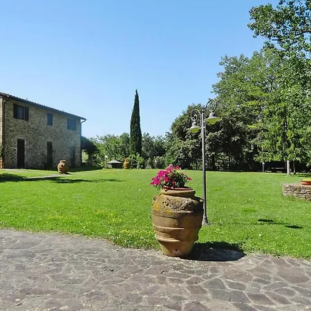 Estate In With Pool & Wine Tasting مونتايون